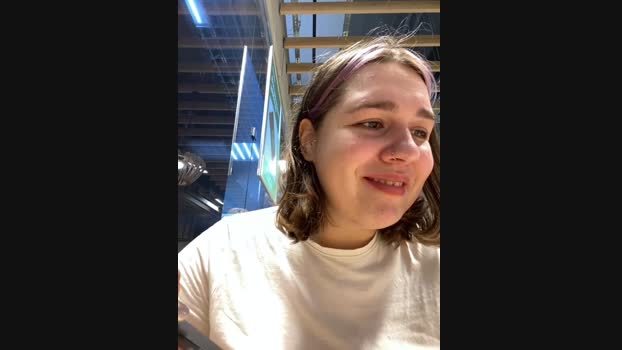 SuzieMurray StripChat Female 17-01-2025