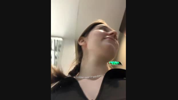 UnaMiuMiu StripChat Female 17-01-2025