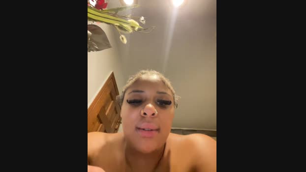 danielle333 StripChat Female 17-01-2025