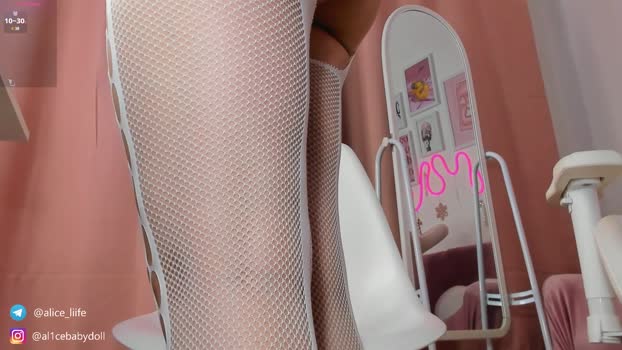 Alice_Yummy StripChat Female 17-01-2025