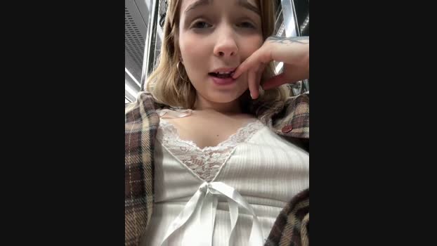 Baby_Tiny StripChat Female 17-01-2025