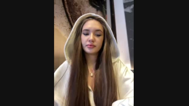 Holly_Molii StripChat Female 17-01-2025