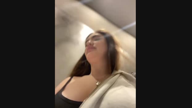 Holly_Molii StripChat Female 17-01-2025