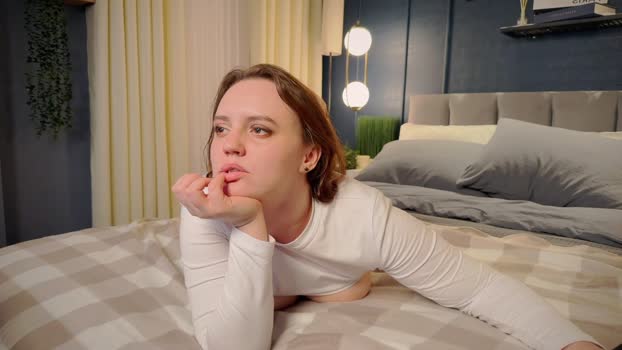 Lella_Ryann_ StripChat Female 17-01-2025