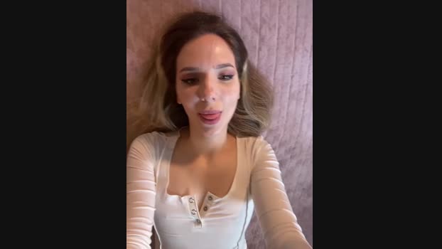 LiaraTesoni StripChat Female 18-01-2025