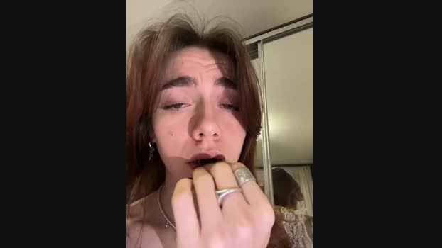 Lily__Belle StripChat Female 17-01-2025