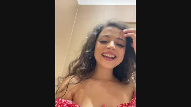 Lina_twin StripChat Female 18-01-2025