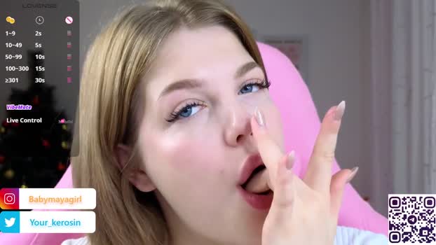 Maya_Rave StripChat Female 17-01-2025