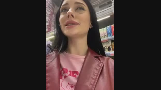 Melissa_crazy StripChat Female 17-01-2025