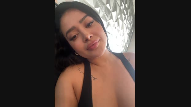 Sara_fun StripChat Female 17-01-2025