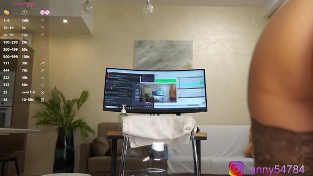 anny54784 StripChat Female 17-01-2025