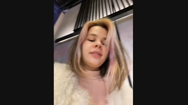 AliceMoore__ StripChat Female 19-01-2025