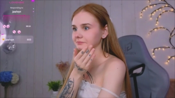 Britney_Lynch StripChat Female 18-01-2025