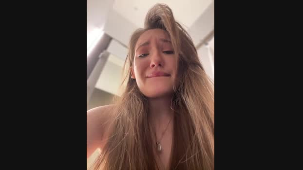 Holly_Molii StripChat Female 18-01-2025