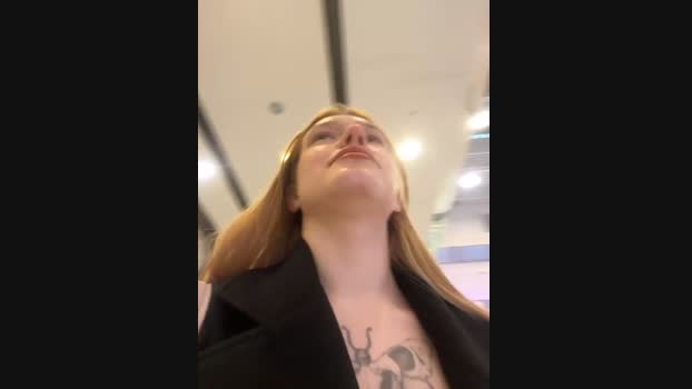 Honey___Hot StripChat Female 18-01-2025