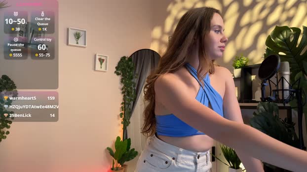 Julie_Rhodes StripChat Female 18-01-2025