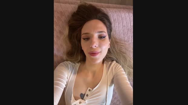 LiaraTesoni StripChat Female 18-01-2025