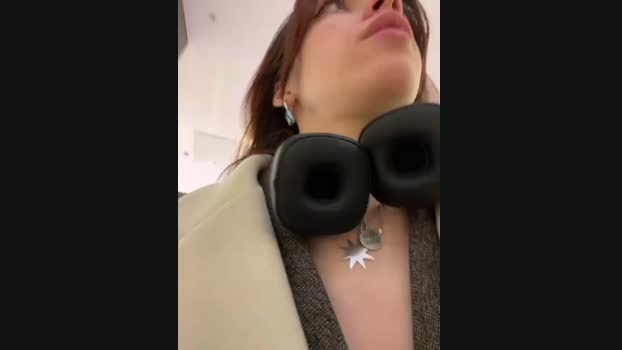 Lily__Belle StripChat Female 18-01-2025