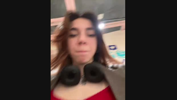 Lily__Belle StripChat Female 18-01-2025