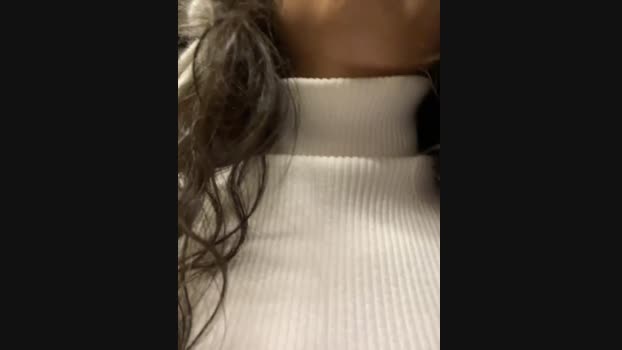 Lina_twin StripChat Female 18-01-2025