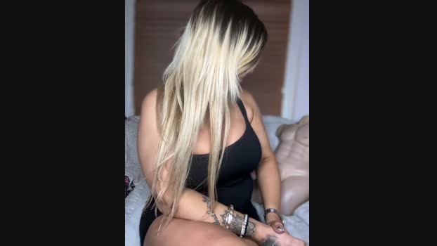 LittleMissEeve StripChat Female 18-01-2025