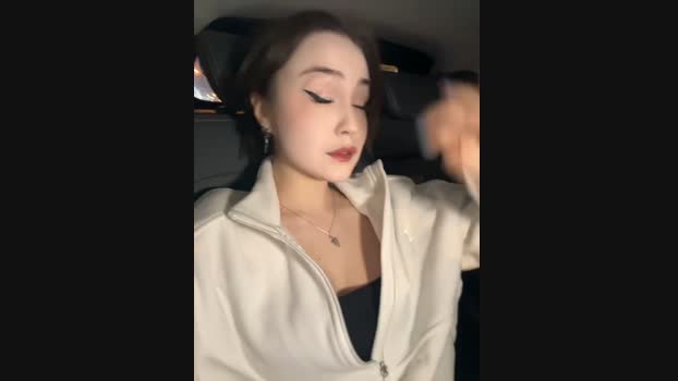 Peachy_Dream StripChat Female 18-01-2025