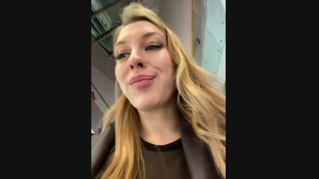 Sweet___Emily StripChat Female 18-01-2025