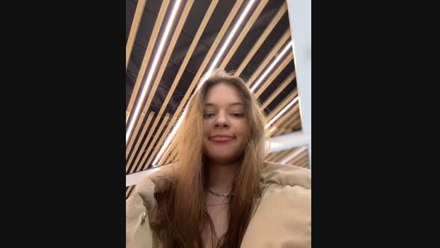 Times__Square StripChat Female 19-01-2025