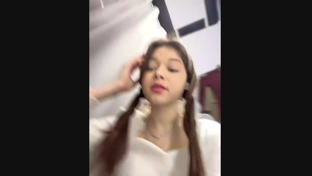 Times__Square StripChat Female 19-01-2025