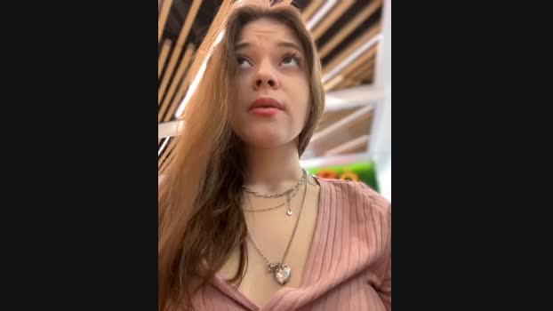 Times__Square StripChat Female 19-01-2025