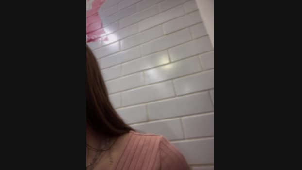 Times__Square StripChat Female 19-01-2025