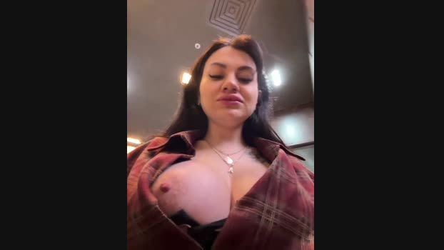 Wet__Bunny StripChat Female 18-01-2025