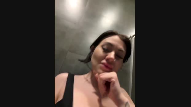 Wet__Bunny StripChat Female 19-01-2025