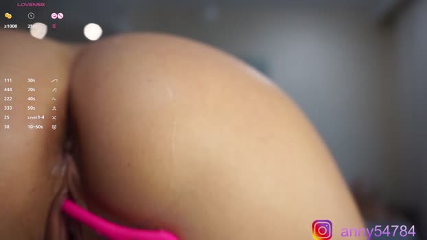 anny54784 StripChat Female 19-01-2025