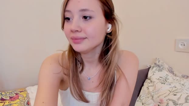 atmospherra StripChat Female 18-01-2025