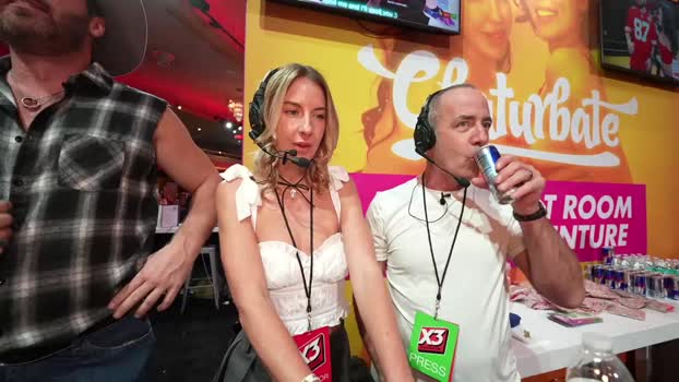 blondefoxsilverfox Chaturbate Couple 18-01-2025