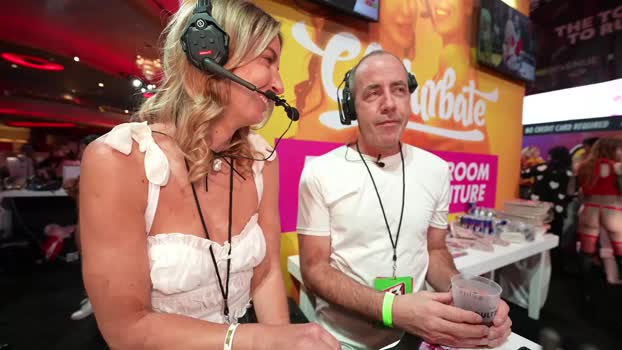 blondefoxsilverfox Chaturbate Couple 18-01-2025