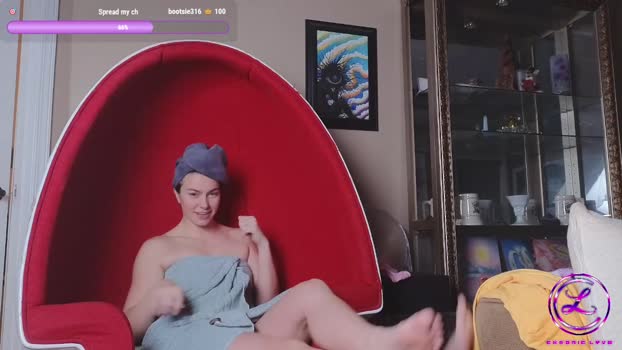 chroniclove Chaturbate Female 18-01-2025