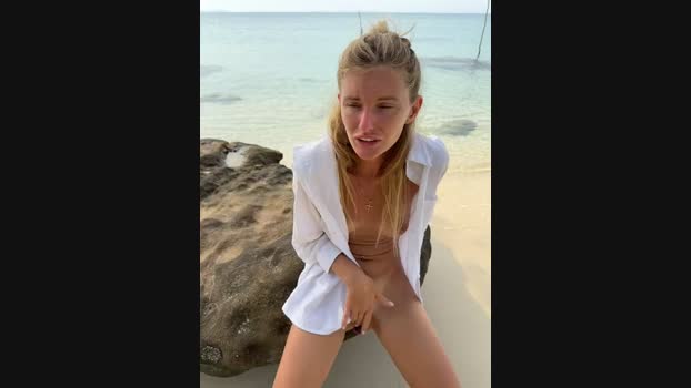 neighbours_love StripChat Female 18-01-2025