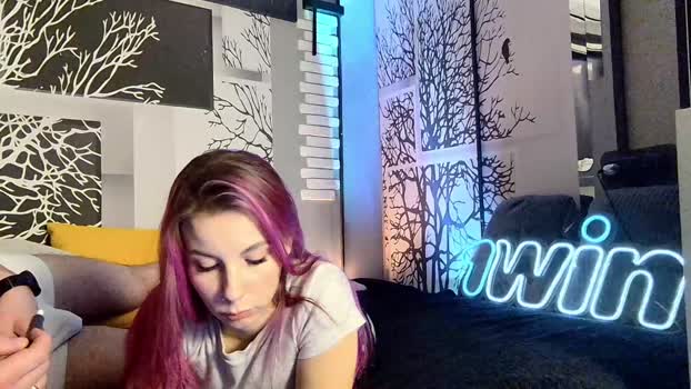 nikki7377 Chaturbate Couple 19-01-2025