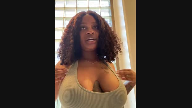 HazelAngelic StripChat Female 19-01-2025