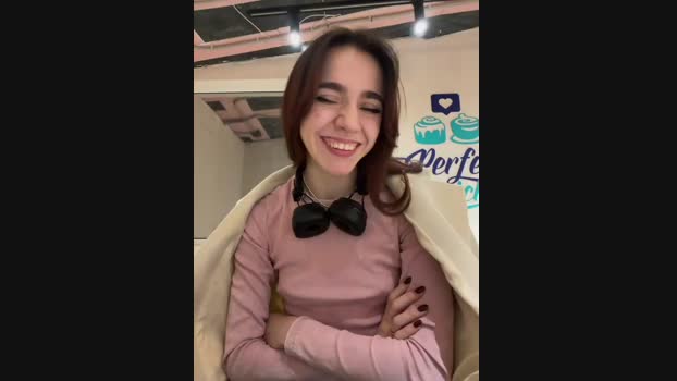 Lily__Belle StripChat Female 19-01-2025