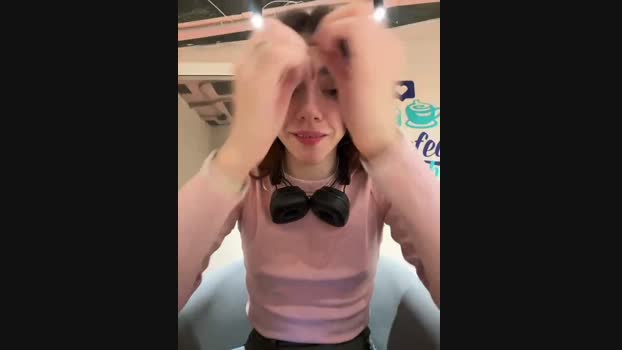 Lily__Belle StripChat Female 19-01-2025