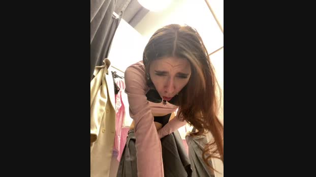 Lily__Belle StripChat Female 20-01-2025