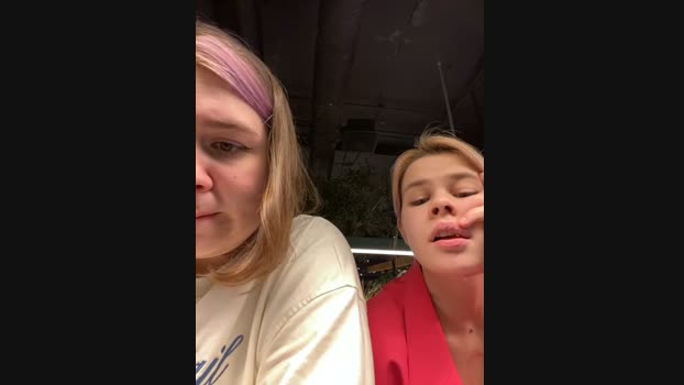 SuzieMurray StripChat Female 20-01-2025