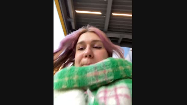 SuzieMurray StripChat Female 20-01-2025