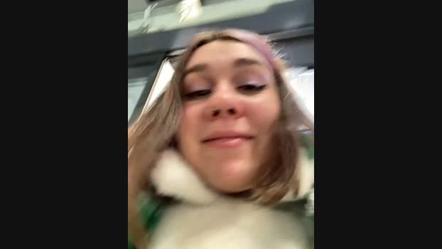 SuzieMurray StripChat Female 20-01-2025