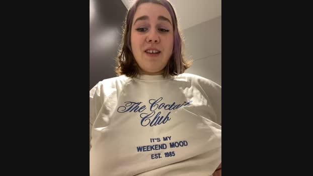 SuzieMurray StripChat Female 20-01-2025