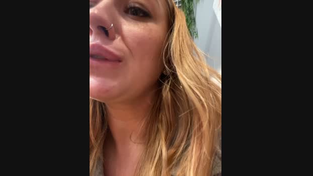 Sweet___Emily StripChat Female 19-01-2025