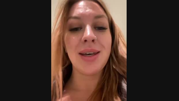 Sweet___Emily StripChat Female 19-01-2025